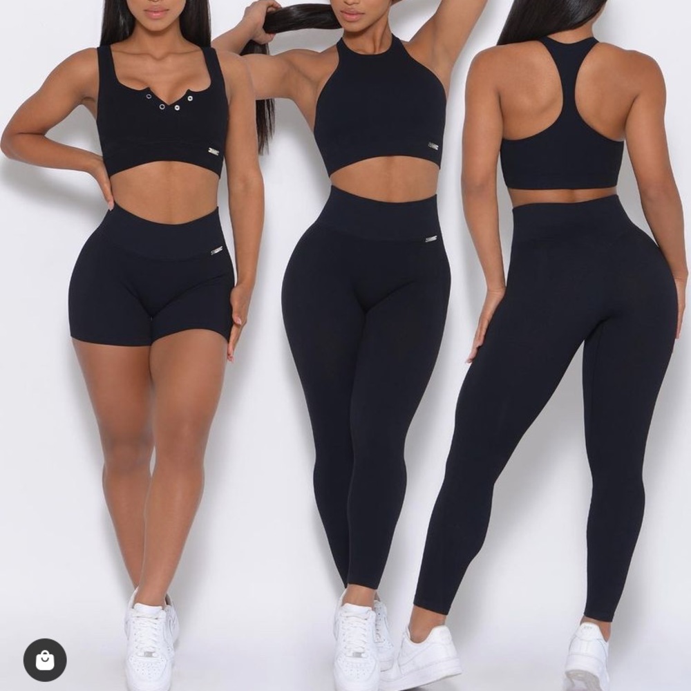 NOT FOR SALE Bombshell seamless set of 3!